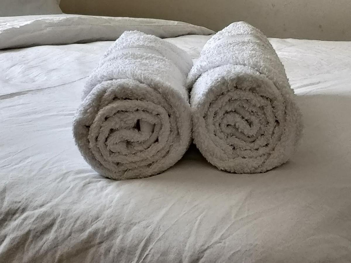 Beautiful House In Ruislip Hotel Northwood  Ngoại thất bức ảnh
